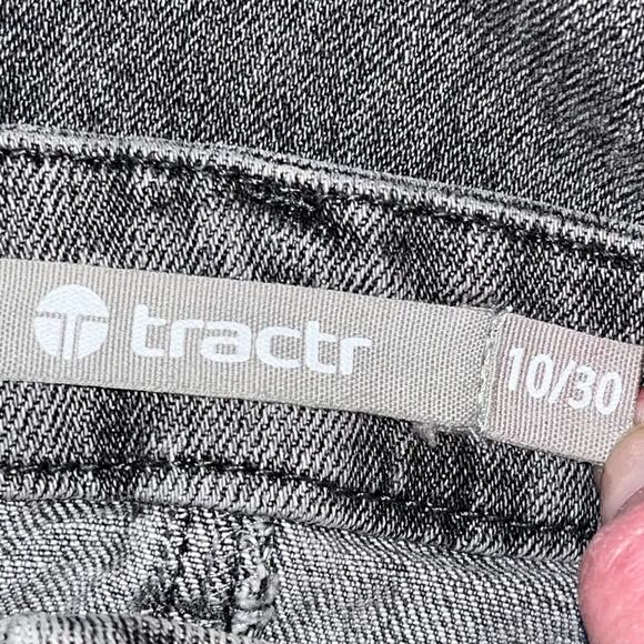 Tractr Gray Flare Jeans Women’s Size 10/30 Raw Hem High Rise Stretch Denim - Picture 8 of 9